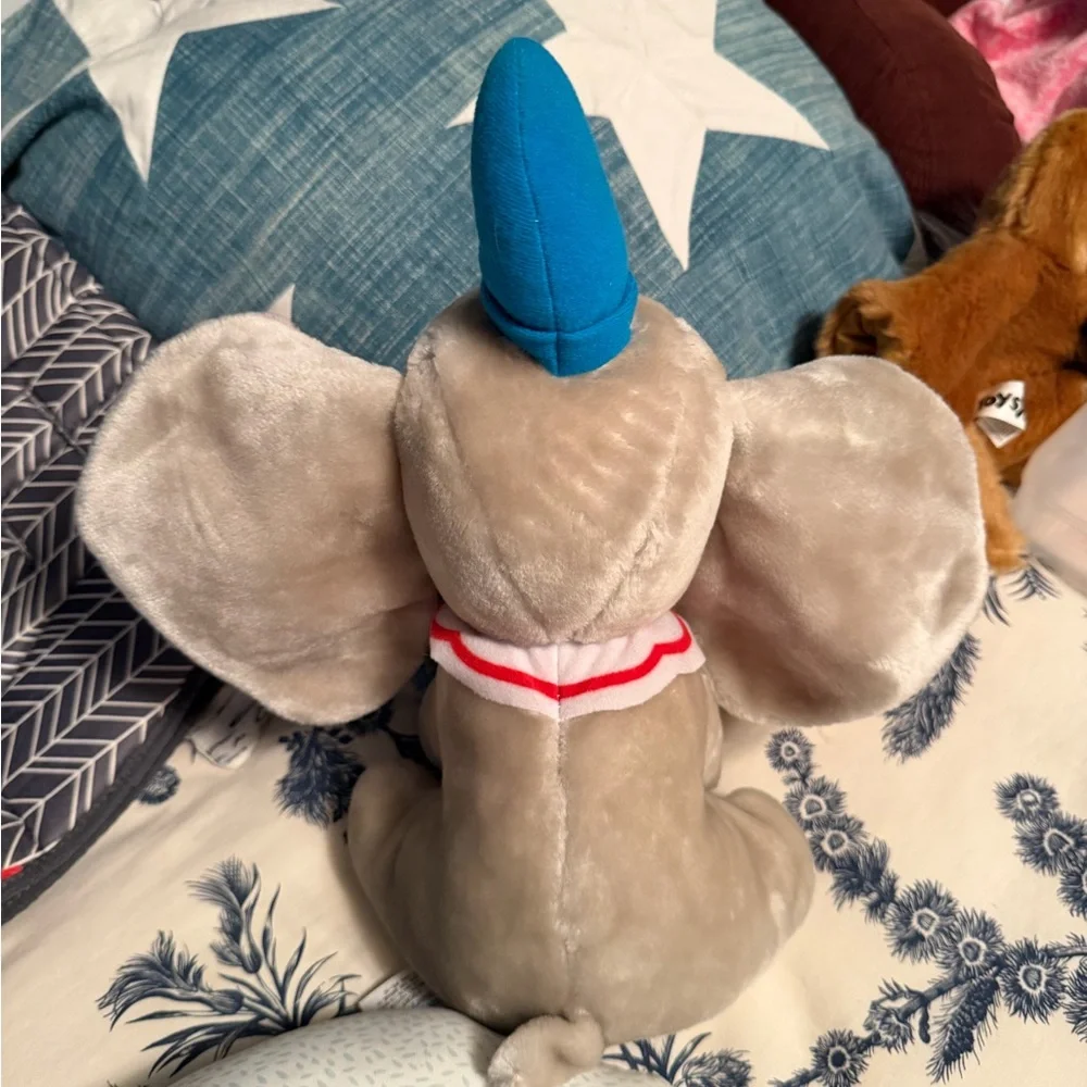 Plush Disney Dumbo Elephant Toy 14”